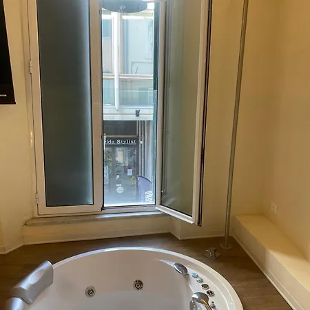 Due Papi فندق مبيت وإفطار