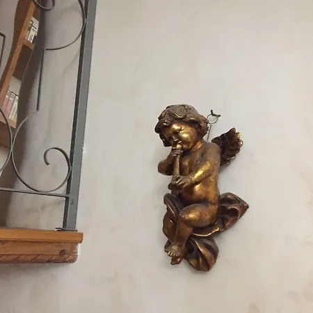 Due Papi לינה וארוחת בוקר 3*