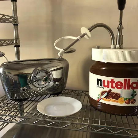 Due Papi לינה וארוחת בוקר סאבונה