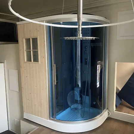 Due Papi فندق مبيت وإفطار سافونا