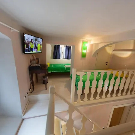 Due Papi سافونا