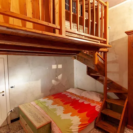 Due Papi 3* سافونا