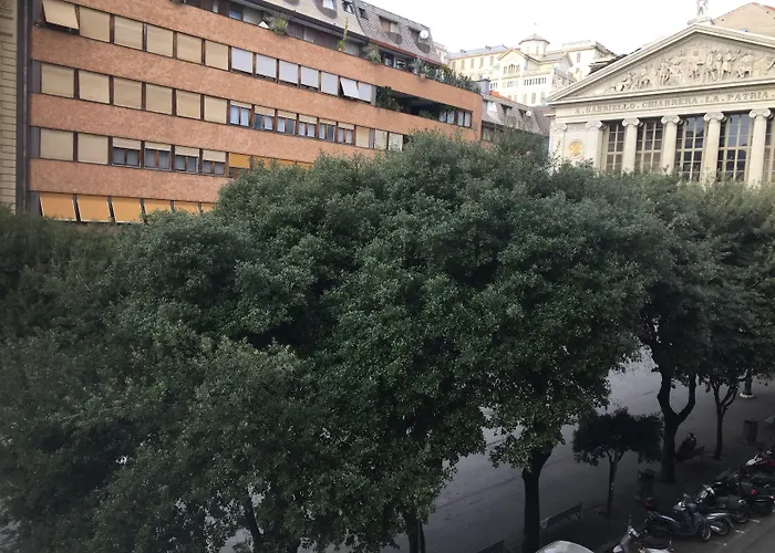 Due Papi Σαβόνα